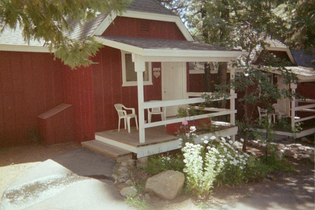 ロング バーン ロッジ Long Barn 部屋 写真